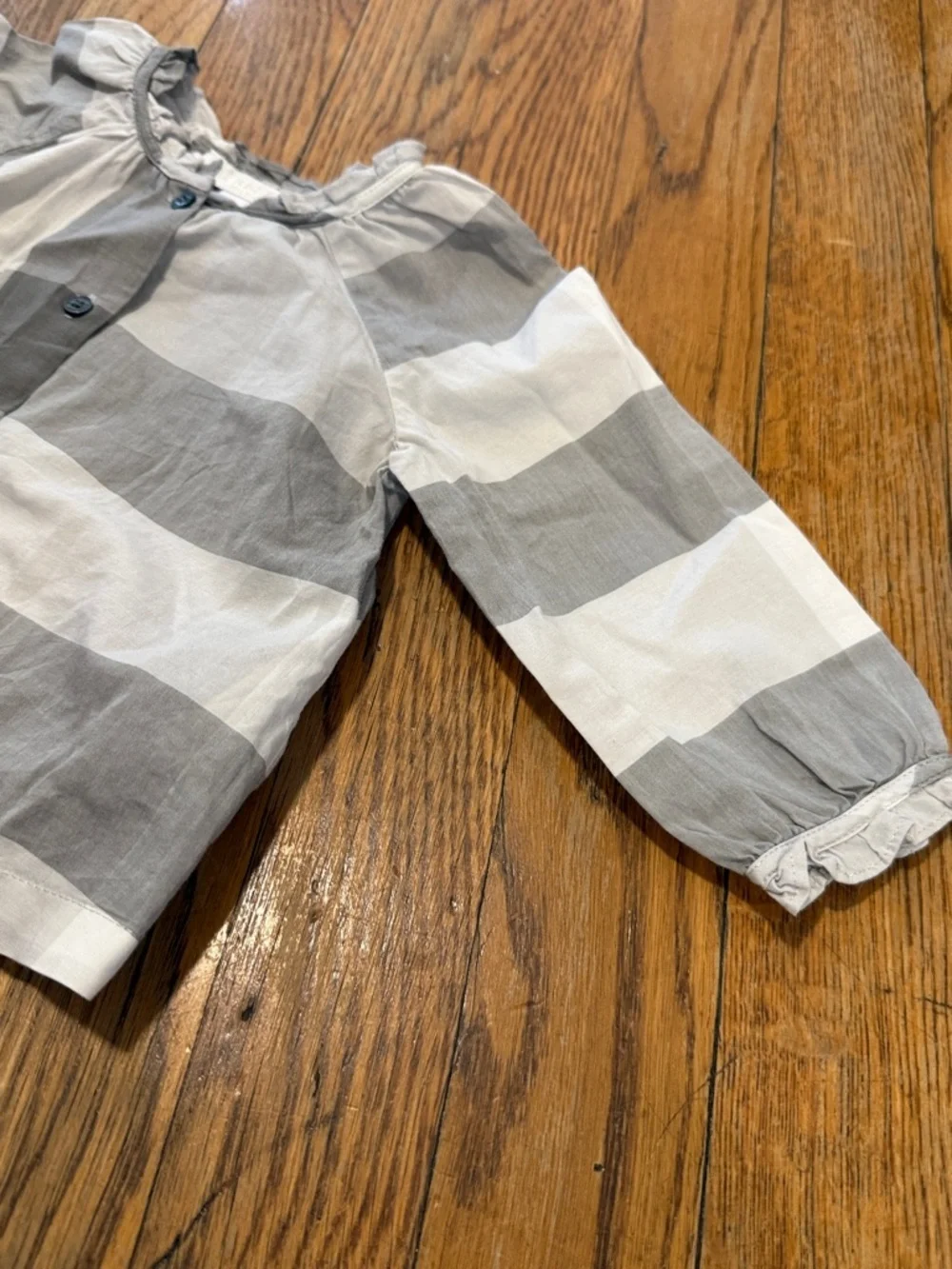 Burberry classic checked